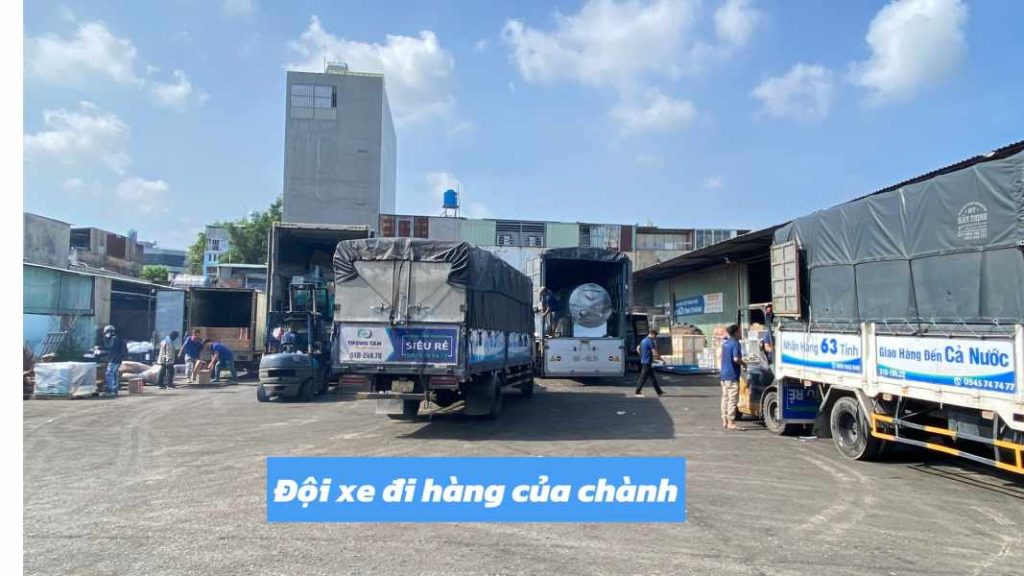 Đội xe đi hàng của Chành