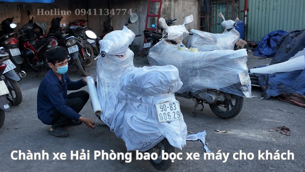 Bao bọc hàng hóa tại chành xe Hải Phòng