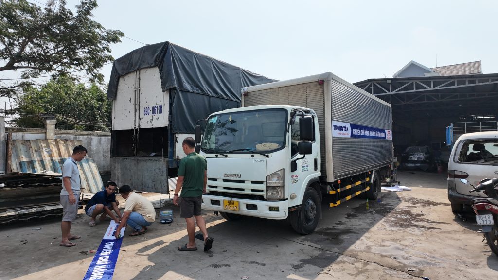 Các loại xe tải chở hàng từ Bạc Liêu đi Quảng Ninh