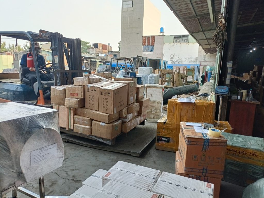 Chành xe Quảng Bình đi Tây Ninh