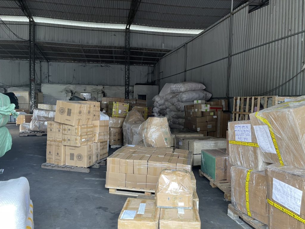 Chành xe Long An đi Quảng Bình
