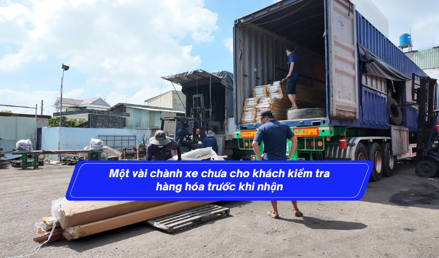Một vài chành xe chưa cho khách kiểm tra hàng hóa trước khi nhận