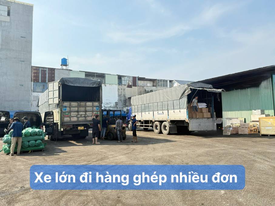 Xe lớn đi hàng ghép nhiều đơn