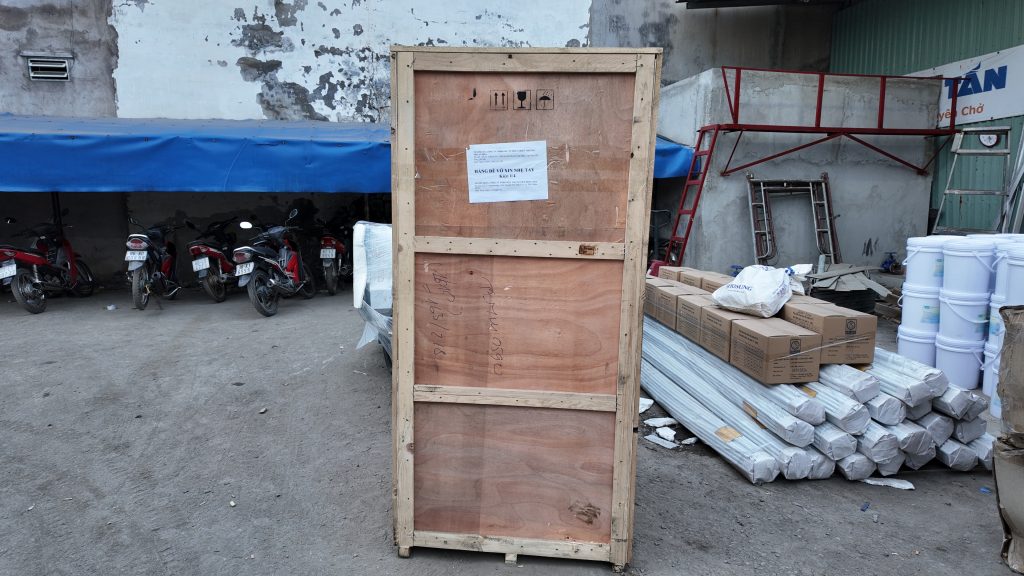 Dịch vụ đóng gói hàng hóa chuyên nghiệp của chành xe Trà Vinh đi Hải An