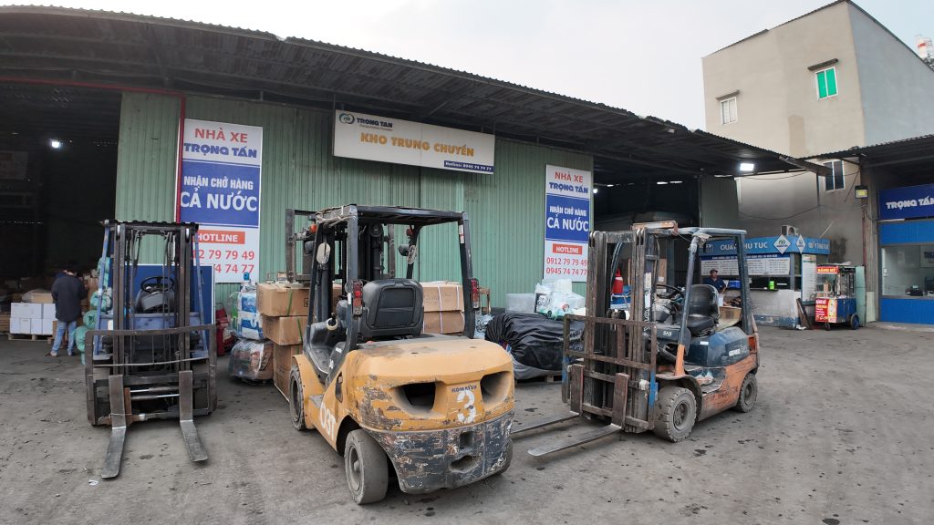 Hỗ trợ xe nâng, nhân công miễn phí tại chành xe Bến Tre đi Hải An
