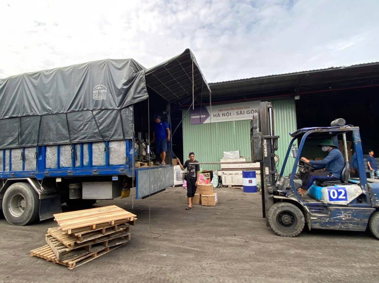 Chành xe Hưng Yên đi Quảng Nam