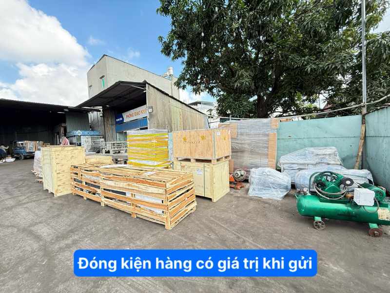 Đóng kiện hàng hóa có giá trị khi gửi