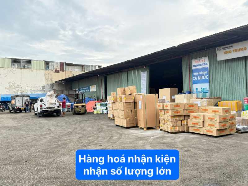 Hàng hóa nhận kiện nhận số lượng lượng