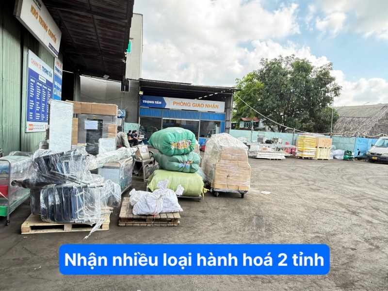 Nhận nhiều loại hàng hóa 2 tỉnh