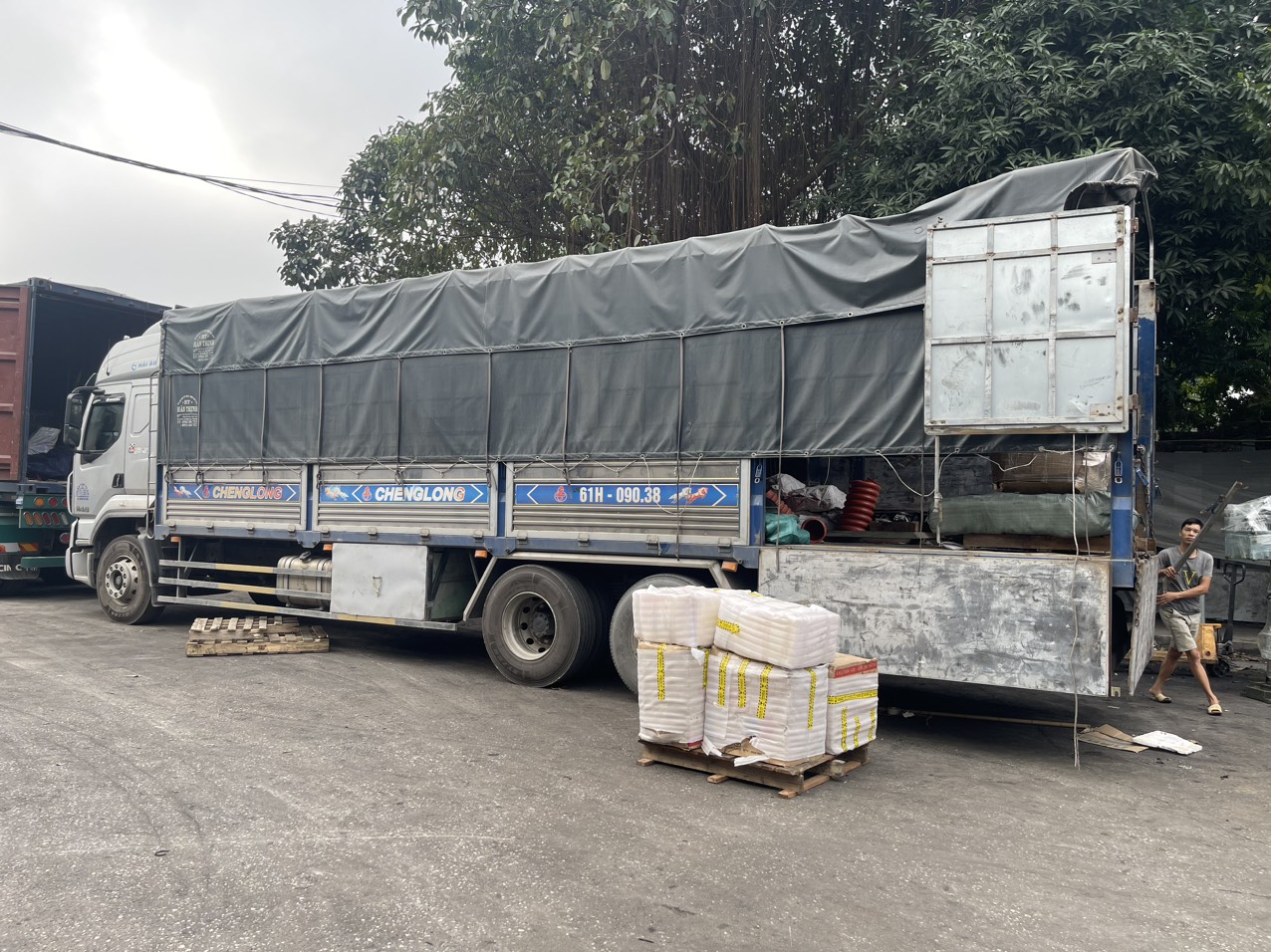 Chành xe Vĩnh Long đi Quảng Bình