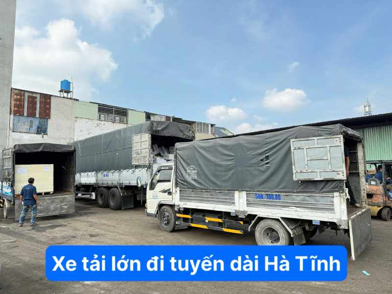 Xe tải lớn đi tuyến dài Hà Tĩnh