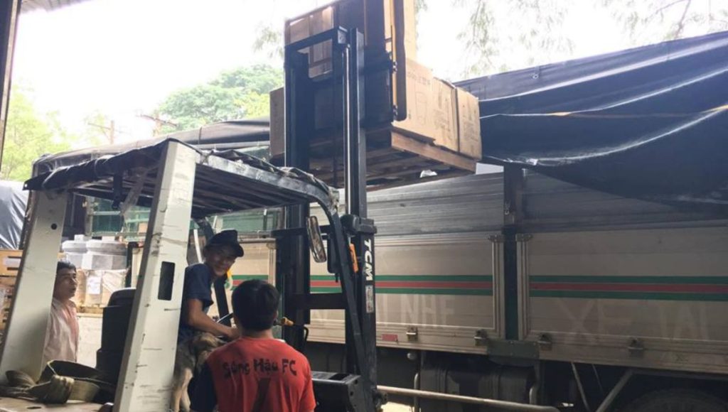 chành xe nhật hồng