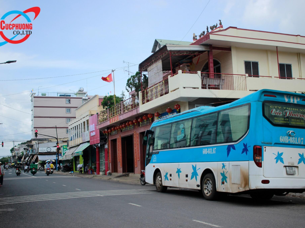 chành xe cúc phương
