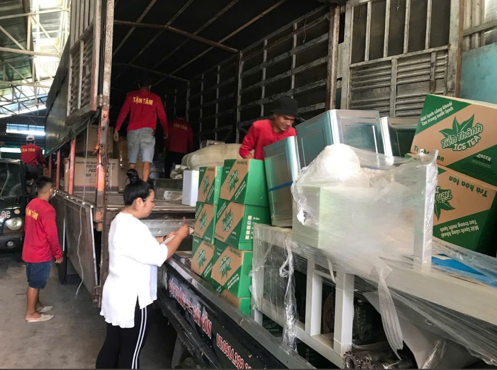 Các dịch vụ hỗ trợ đóng gói của chành xe Phương Lạc
