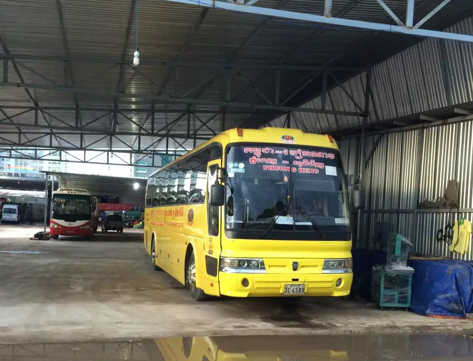 Hệ thống kho bãi của chành xe Phương Heng